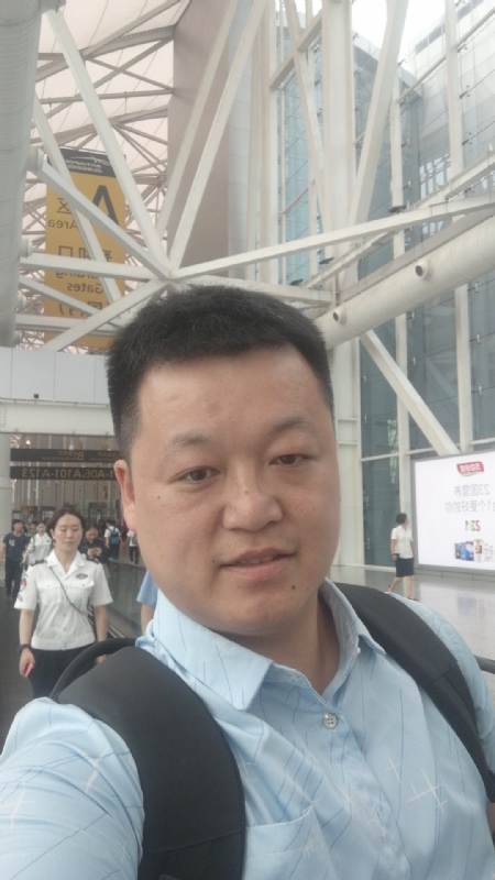 枫叶的第一张照片--长汀相亲网