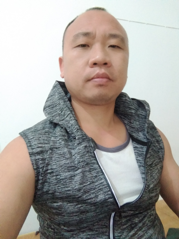 whm的第一张照片--长汀相亲网