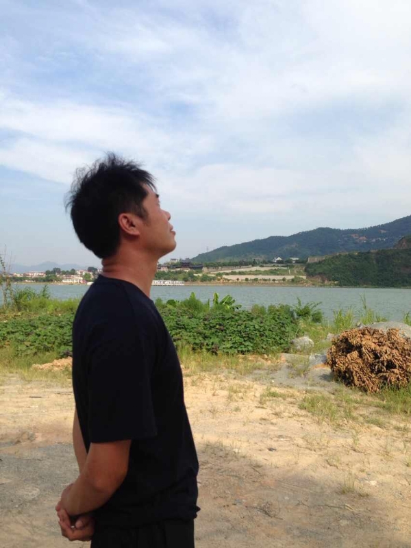 雾里看花的第一张照片--长汀相亲网