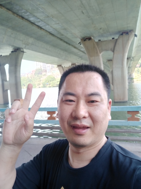 上人的第一张照片--长汀相亲网