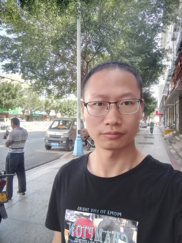 老虎的第一张照片--长汀相亲网