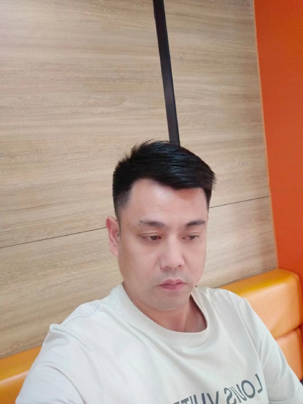 不知道的第三张照片--长汀相亲网
