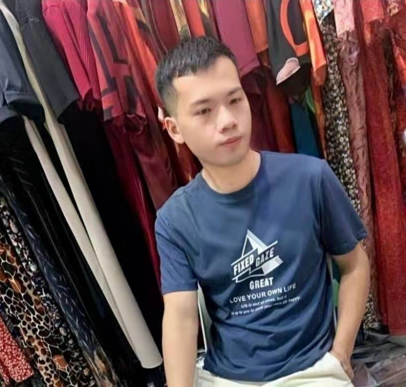 萃臻的第一张照片--长汀相亲网