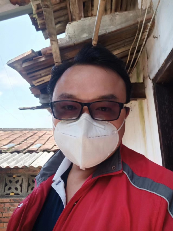 如影随形的第一张照片--长汀相亲网