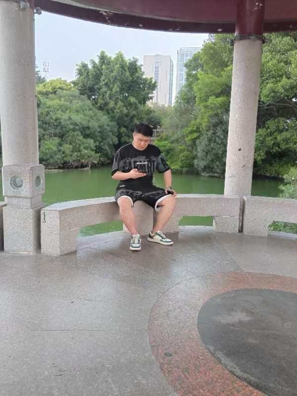 不善挽留的第二张照片--长汀相亲网