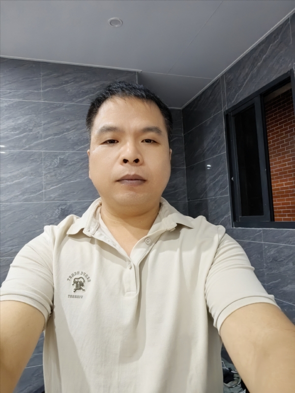 刘两水的第一张照片--长汀相亲网